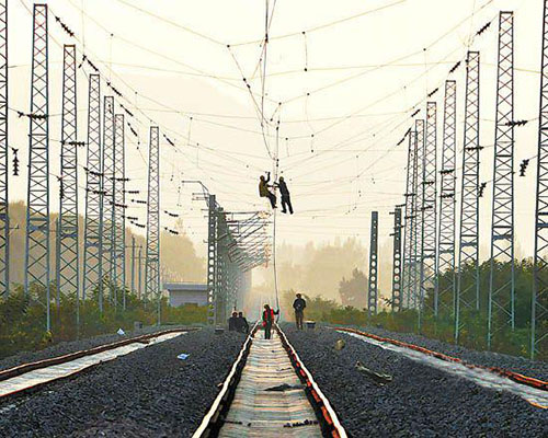 西平铁路加紧施工 对甘陕两省社会经济有促进作用