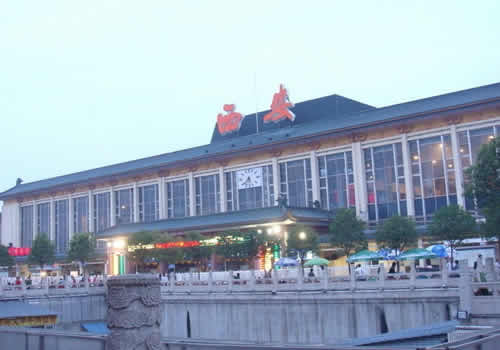西安火车站到咸阳机场多长时间 【114票务网】