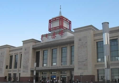 4月21日起赤峰火车站四列车车次有变图片